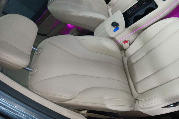 Used Hima AITO M7 2024 1.5T Rear-Drive Plus Version 5 Seats
