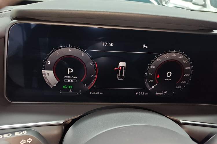 Used Nissan Terra 2024 380 VC-TURBO Two-Wheel Drive Smart Enjoyment Edition 6 Seats
