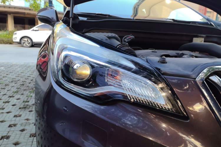 Used Buick Envision 2017 28T Four-Wheel Drive Elite Model
