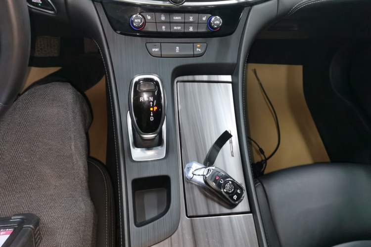 Used Buick LaCrosse 2021 652T Luxury Model