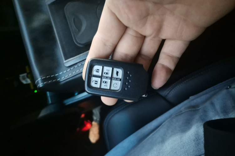 Used Honda Elysion 2022 2.0L eHEV Luxury First Edition