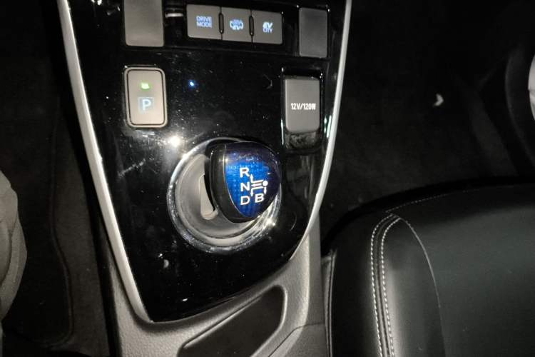 Used Toyota Corolla Hybrid E+ 2019 1.8L E-CVT Leading Edition
