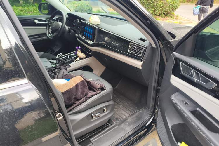 Used Volkswagen Teramont 2023 380TSI Four-Wheel Drive Prestige Flagship Edition
