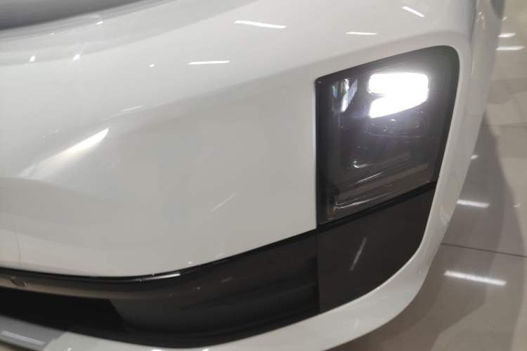 Used Li Auto L6 2025 Pro Smart Refresh Edition
