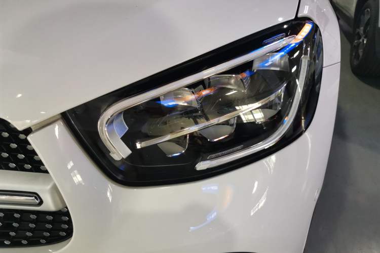 Used Mercedes-Benz GLC 2020 GLC 300 L 4MATIC Dynamic Edition
