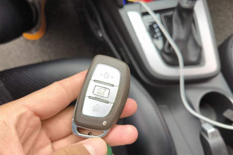 Used Hyundai Elantra (6th Generation / Lingdong) 2016 1.6L Automatic ZhiXuan – Elite Version
