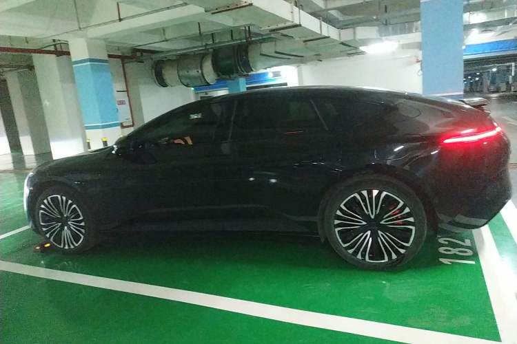 Used  12 2025 Ultra Extended-Range Edition