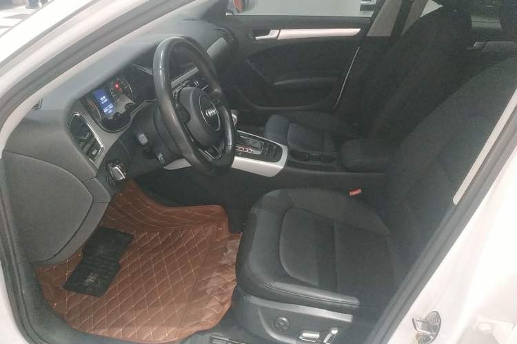 Used Audi A4L 2015 35 TFSI Automatic Standard Model
