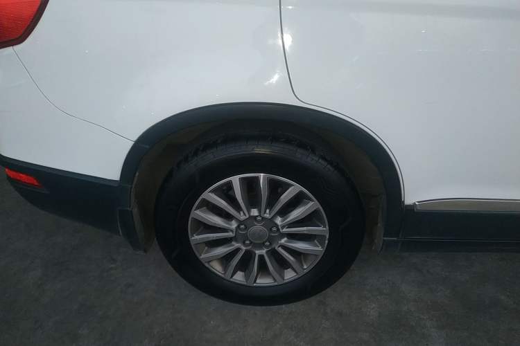 Used Haval H6 2015 Sport Edition 1.5T Automatic Two-Wheel Drive Luxury Model
