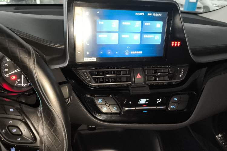 Used Toyota IZOA 2021 2.0L Enjoy Edition
