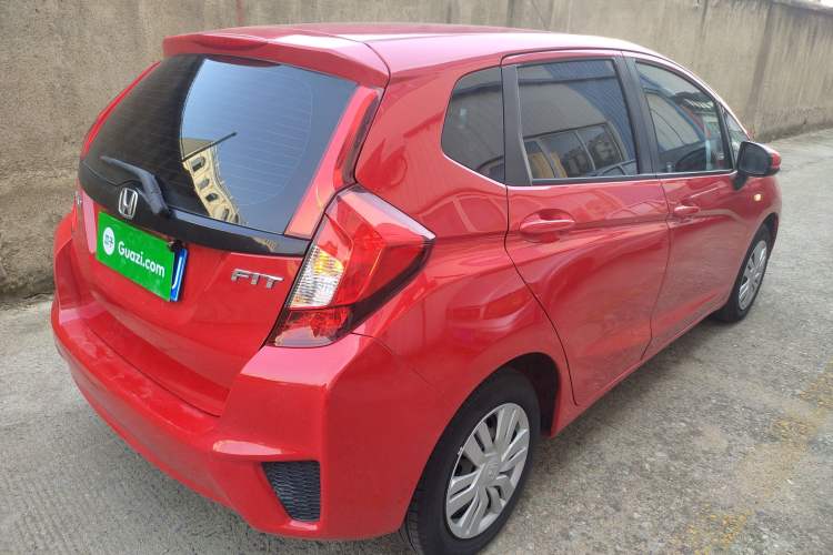 Used Honda Fit 2014 1.5L LX CVT Comfort Model
