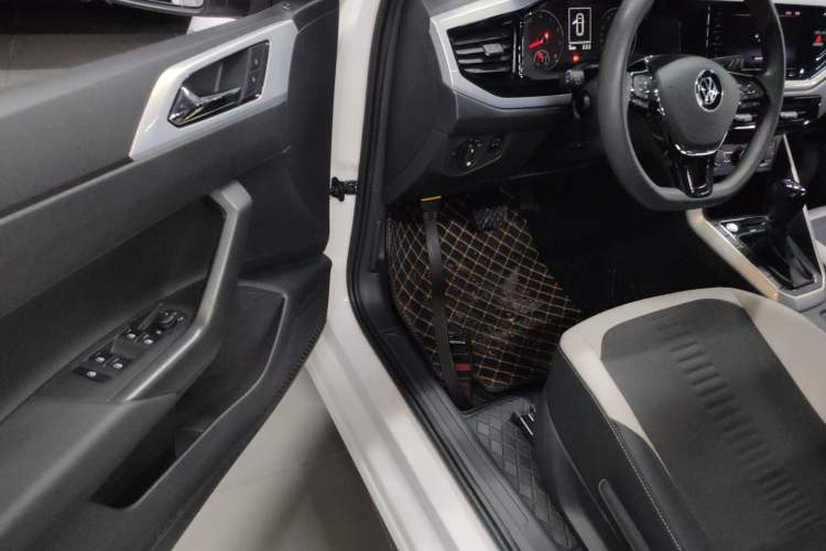 Used Volkswagen Polo 2021 Plus 1.5L Automatic Colorful Tech Edition
