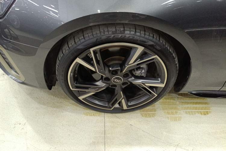 Used Audi A4L 2024 40 TFSI quattro RS Performance Package