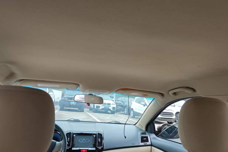 Used Chery E3 2013 1.5L Manual Fashion Model