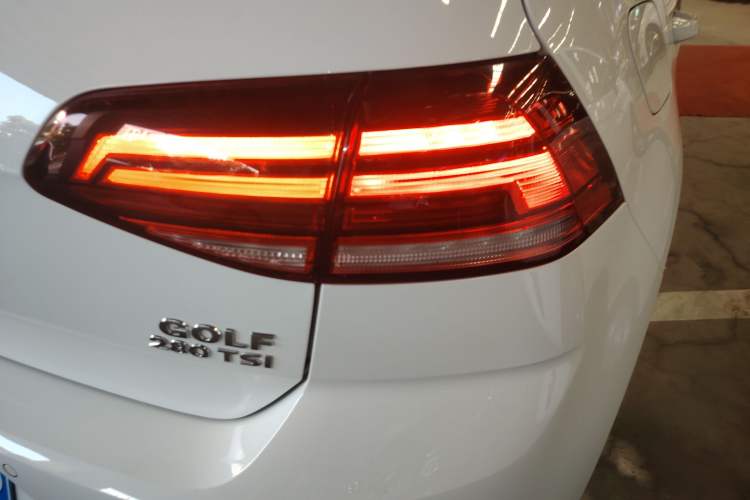 Used Volkswagen Golf 2020 280TSI DSG Comfort Version
