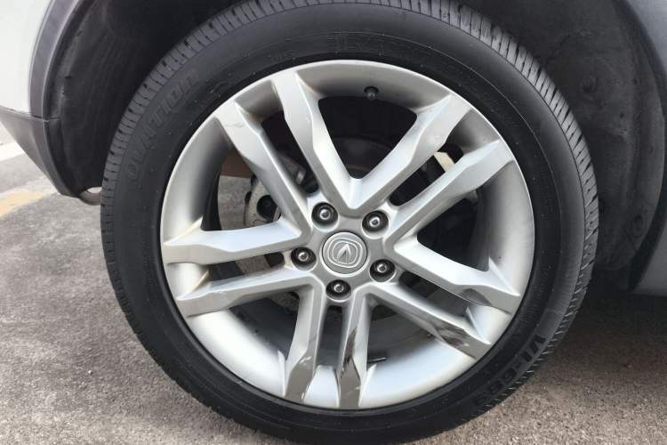 Used Changan CS35 2016 1.6L Automatic Luxury Model China V Standard
