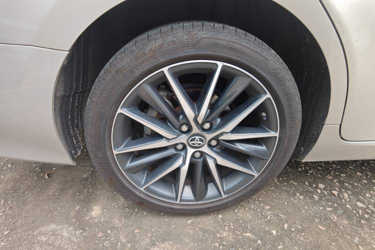 Used Toyota Camry 2021 2.5G Luxury Edition
