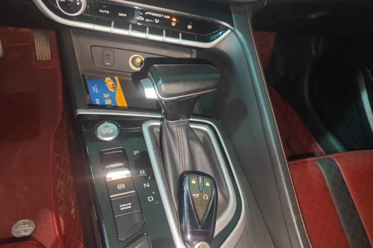 Used Changan Eado 2021 PLUS Blue Whale NE 1.4T GDI DCT Flagship Model
