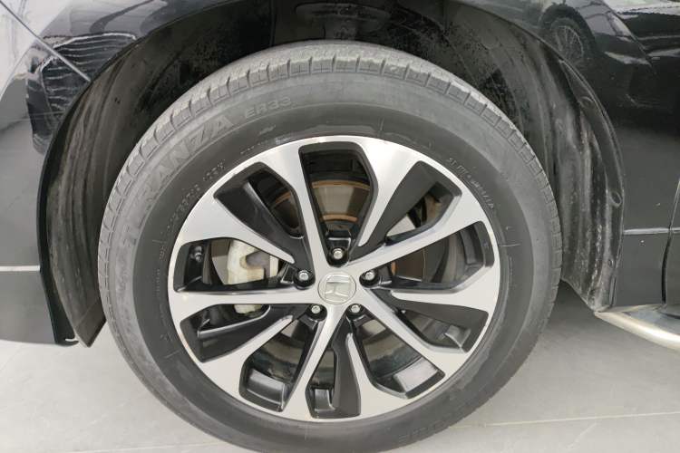 Used Honda Avancier 2017 240TURBO Two-Wheel Drive Elite Edition
