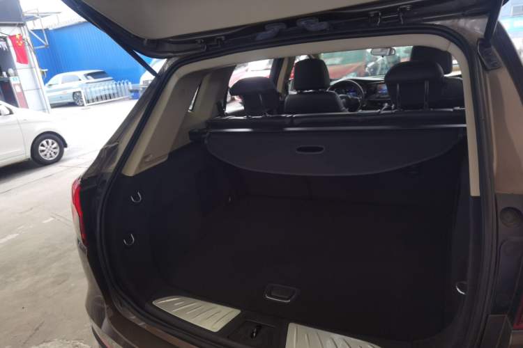 Used Buick Envision 2016 20T Two-Wheel-Drive Elite Model
