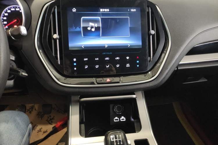 Used JETOUR X70 2020 1.5T Manual Comfort Edition 5 Seats
