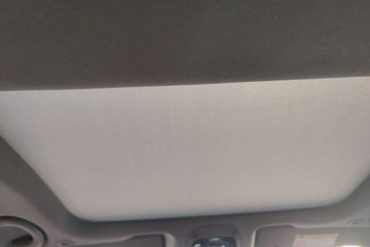 Used Alfa Romeo Giulia 2017 2.0T 200HP Luxury Edition
