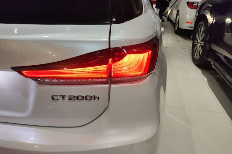 Used Lexus CT 2017 CT200h Comfort Edition Monochrome China V Standard
