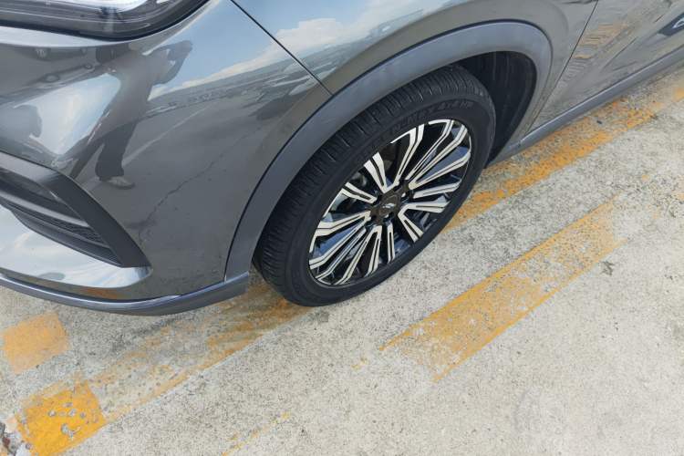 Used Oshan X5 2021 1.5T DCT Prestige Edition
