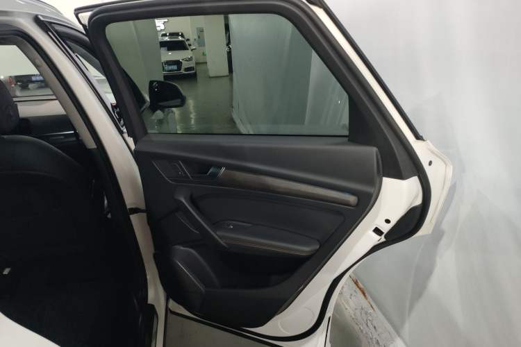 Used Audi Q5L 2018 40 TFSI Prestige Fashion Edition China VI
