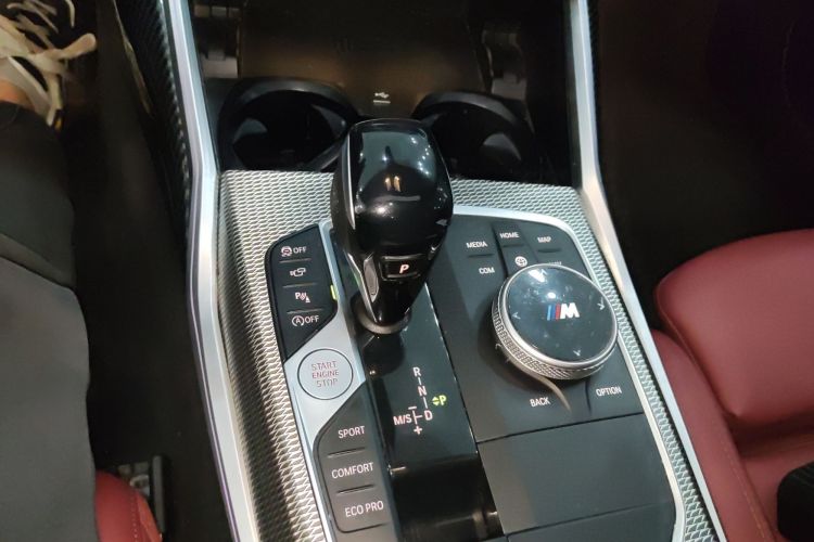 TDK.VehicleDetails.img