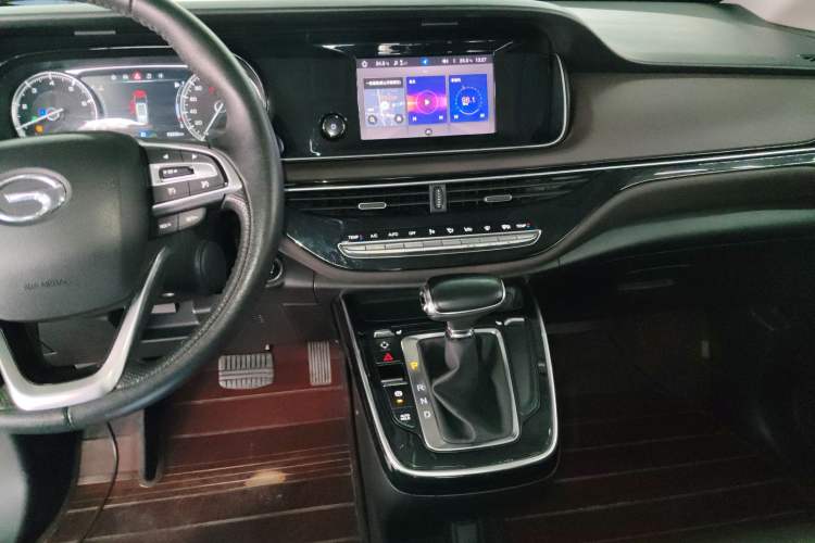 Used GAC Trumpchi M6 2019 270T Automatic Luxury Edition (7-seater) China V Standard