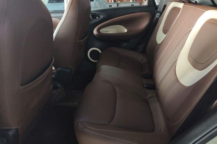 Used Wuling Bingo 2023 333 km Enjoyment Version
