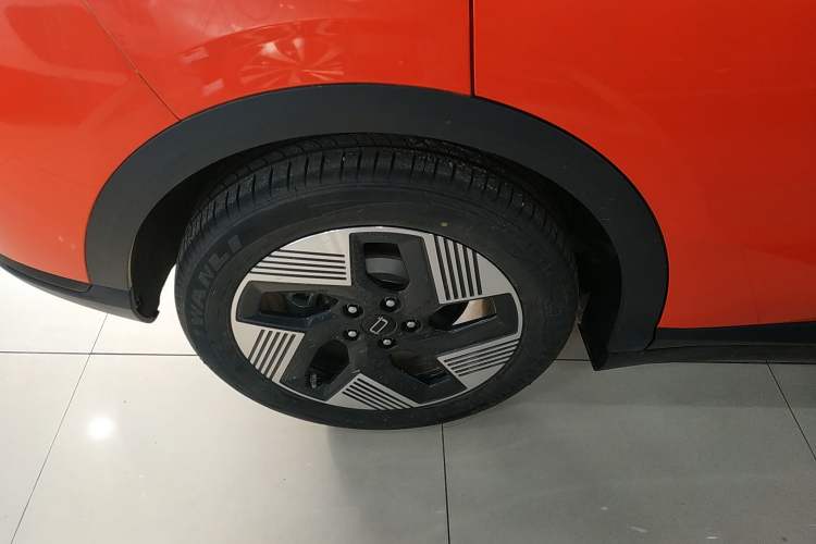 Used Bestune Yueyi 03 2025 565km Premium Edition