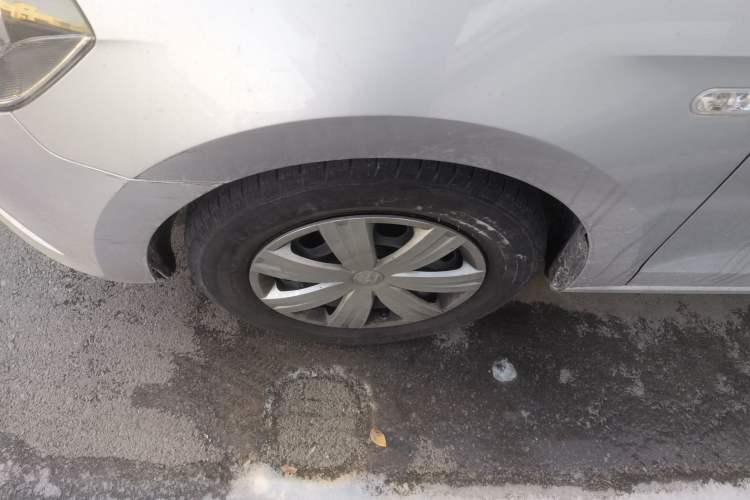 Used Volkswagen Jetta 2015 Zhuihui Edition 1.4L Manual Fashion Model
