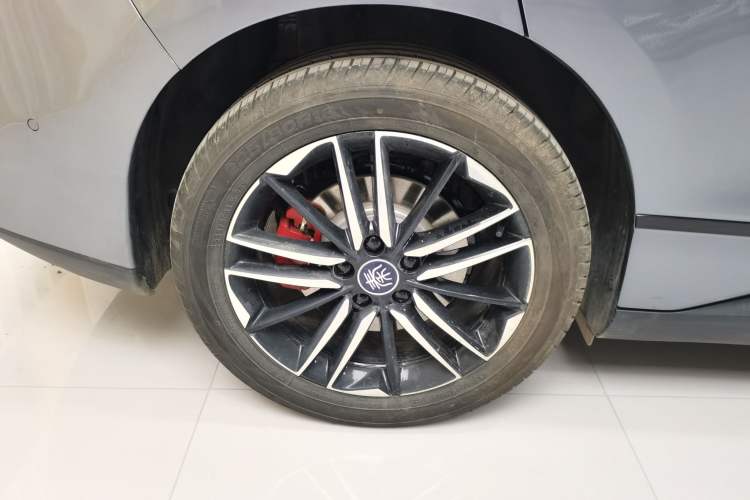 TDK.VehicleDetails.img