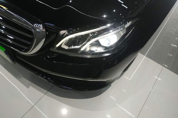 Used Mercedes-Benz E-Class 2019 Facelifted E 300 L Stylish Version