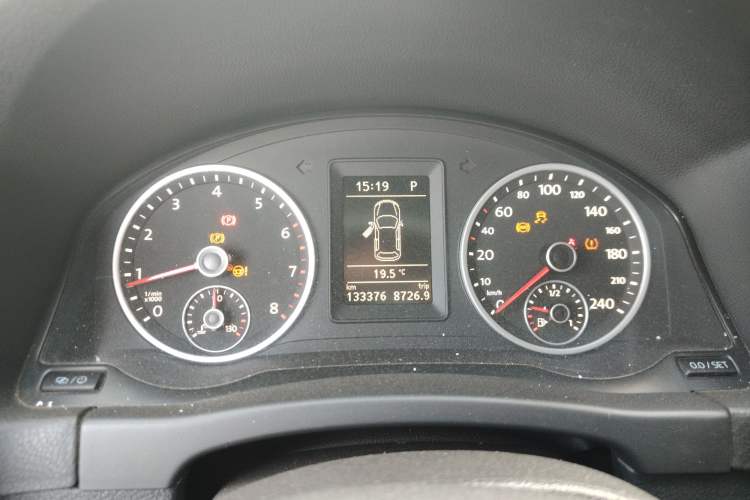 Used Volkswagen Tiguan L 2015 1.8TSI Automatic Two-Wheel Drive Trend Edition
