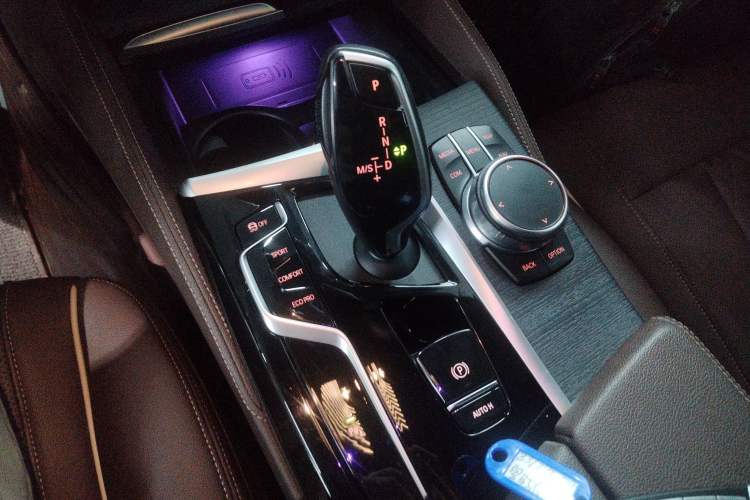 Used BMW 5 Series 2021 530Li Leading Model M Sport Package
