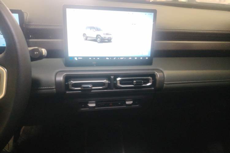 Used Baojun Spark EUV 2024 Prestige Edition 4 Seats
