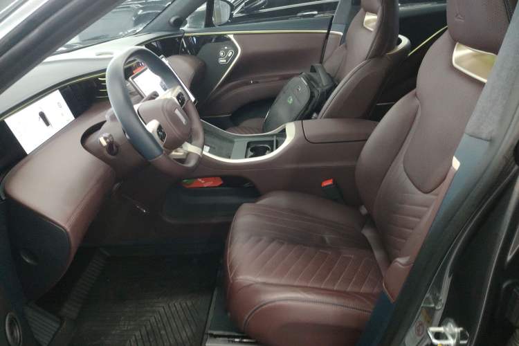 Used  11 2023 Harmony 90-degree Rear-wheel Drive Edition
