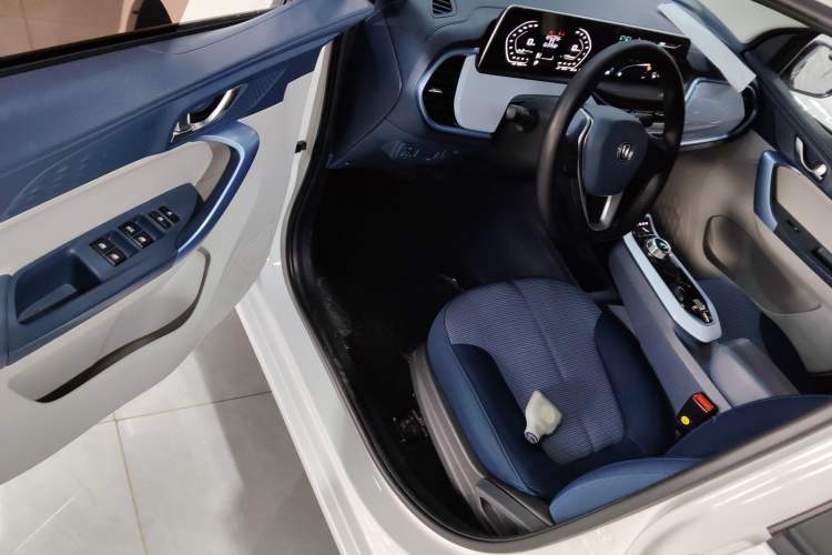 Used Oshan Benni E-Star 2022 Qingxin Edition Colorful Model Lithium Iron Phosphate