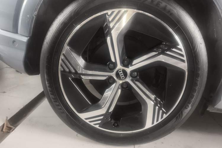 Used Audi Q4 e-tron 2023 40 e-tron Boundary Edition
