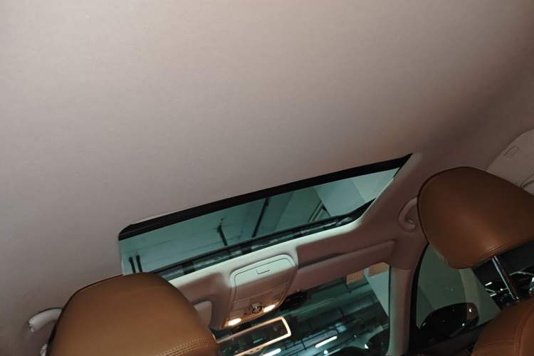 Used Volkswagen Passat 2014 1.8TSI DSG Prestige Navigation Edition