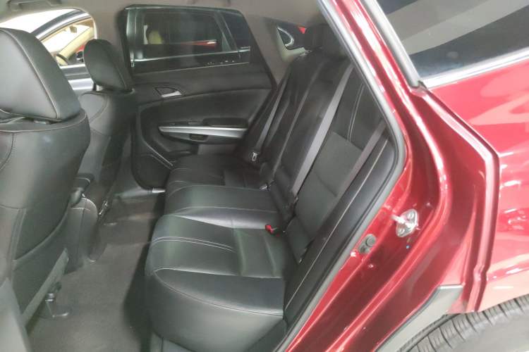 Used Honda Crosstour 2012 2.4L Luxury Edition
