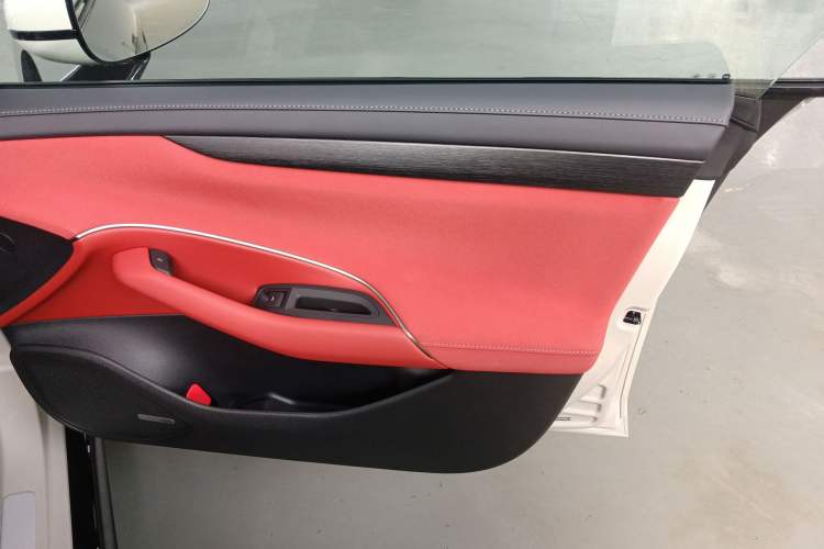 Used  SU7 2024 Rear-Drive Long-Range Intelligent Driving Version
