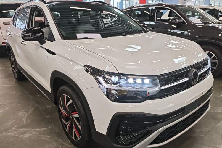 Used Volkswagen Tharu 2024 300TSI Two-Wheel-Drive Moon Luxury Edition