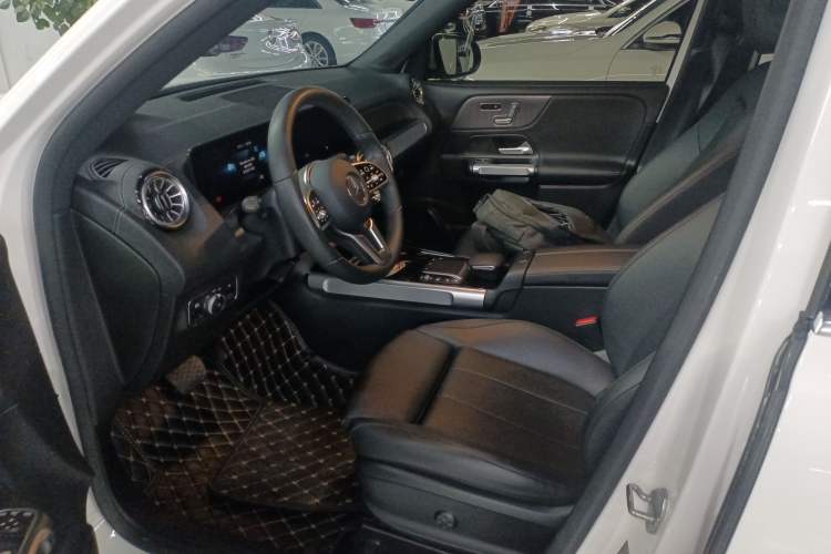 Used Mercedes-Benz GLB 2021 GLB 200 Fashion Model
