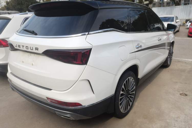 Used JETOUR X95 2020 1.6T DCT Love Pro Edition 6-Seater

