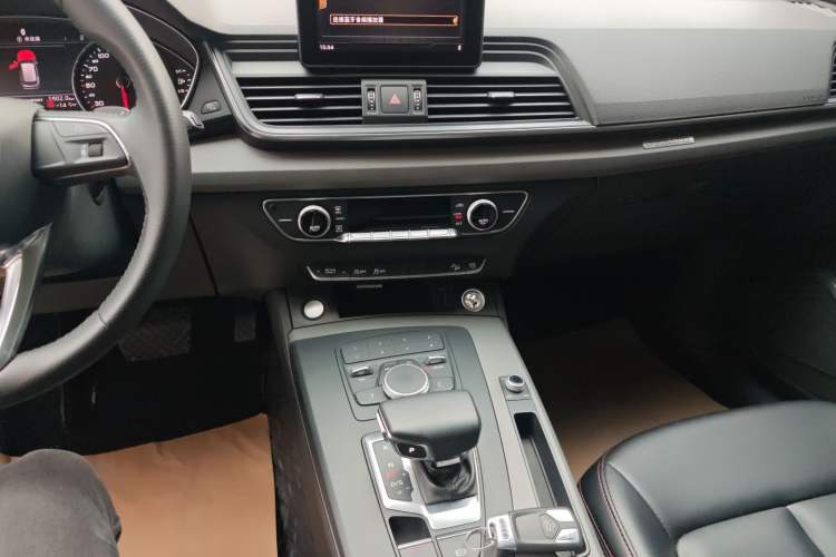 Used Audi Q5L 2018 40 TFSI Prestige Edition China V