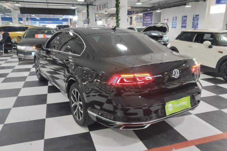 Used Volkswagen Magotan 2020 280TSI DSG Comfort Edition
